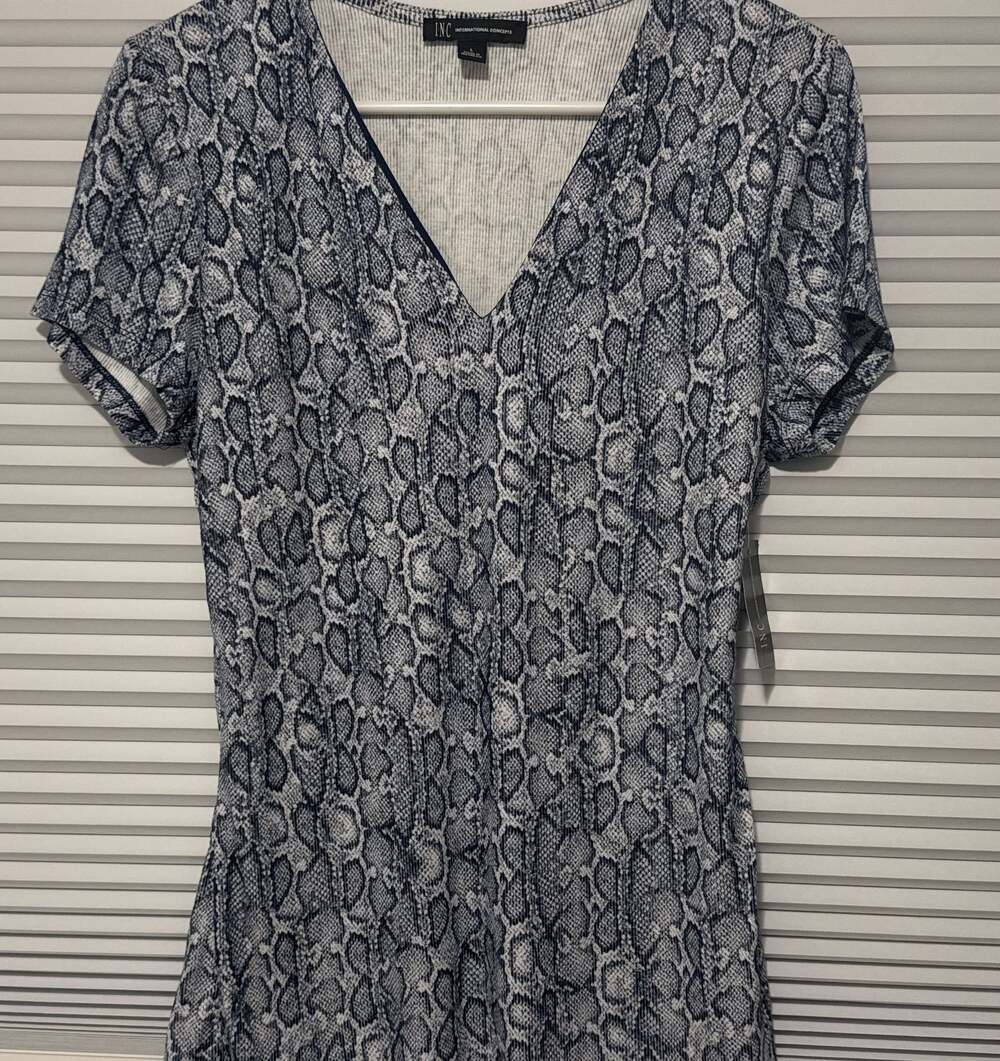 Women’s top #Large #BlueAndWhite